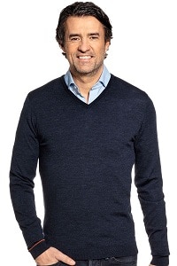 Joe Merino V-Neck Pullover